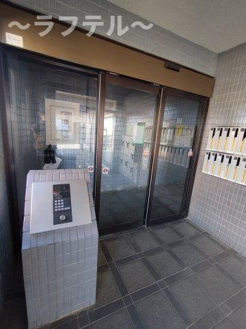 グリーンガーランド所沢2号館のロビー