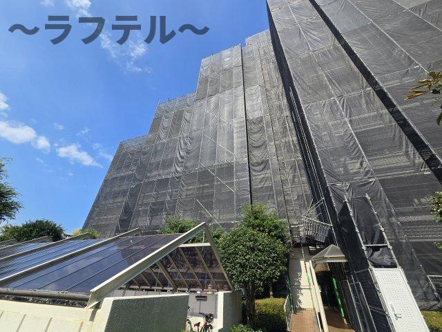 ヴィルセゾン小手指A棟の外観