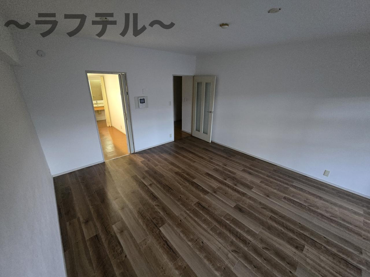 ヴィルセゾン小手指A棟の居間・リビング
