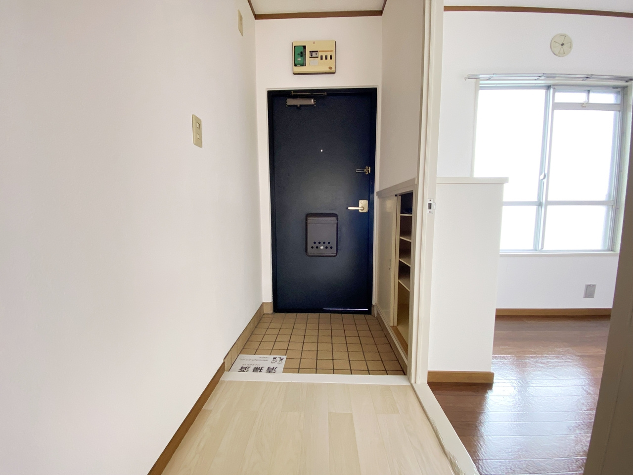 サンハイツ中村の玄関