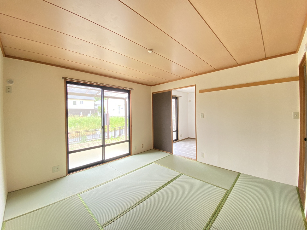 コンフォート朱雀Ⅵの和室|和室がひろがる居住スペース