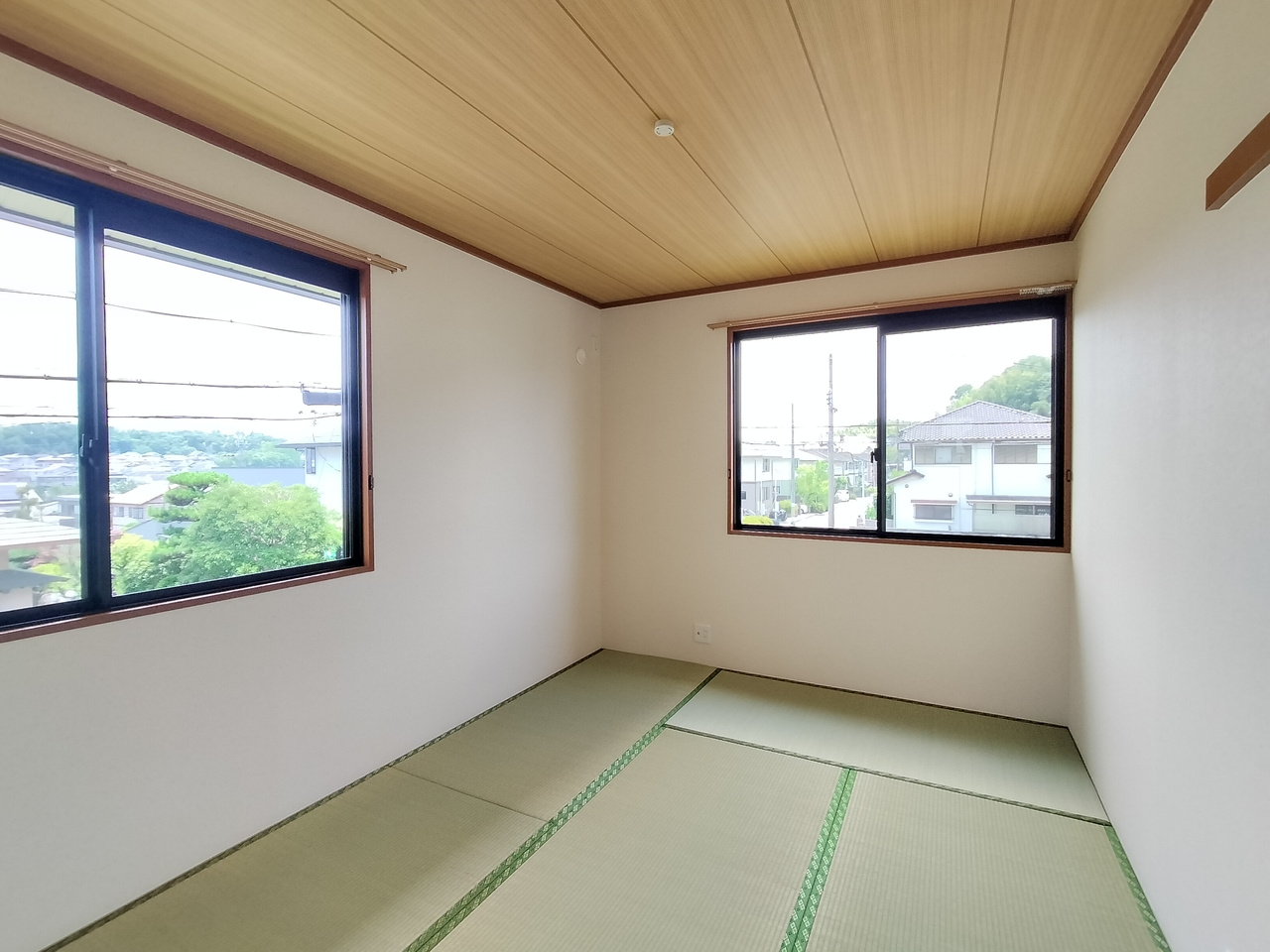 コンフォート朱雀Ⅵの和室|フローリングだけでなく、和室もあります