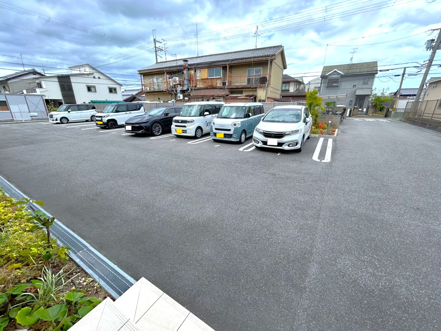 リラフォート大安寺の駐車場