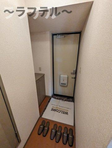 プレヤーデンの玄関|別部屋イメージ写真(反転イメージ)