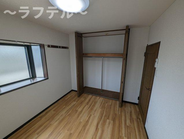 グリーンガーランド所沢1号館の洋室|別部屋イメージ写真