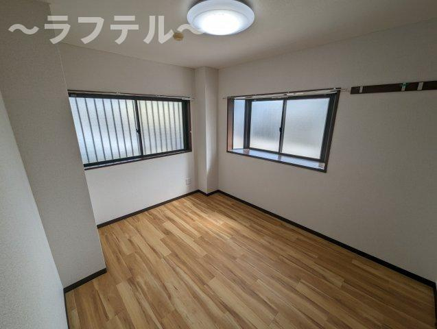 グリーンガーランド所沢1号館の居間・リビング|別部屋イメージ写真