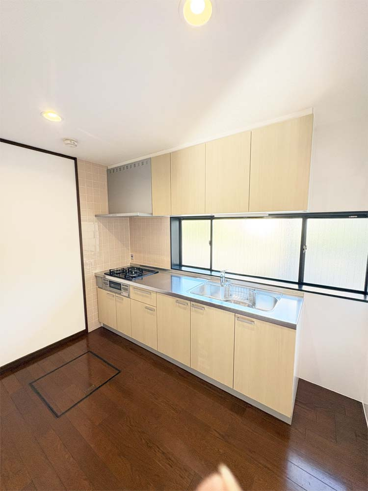 星和台２丁目貸戸建のキッチン|キッチンでお料理をお楽しみください