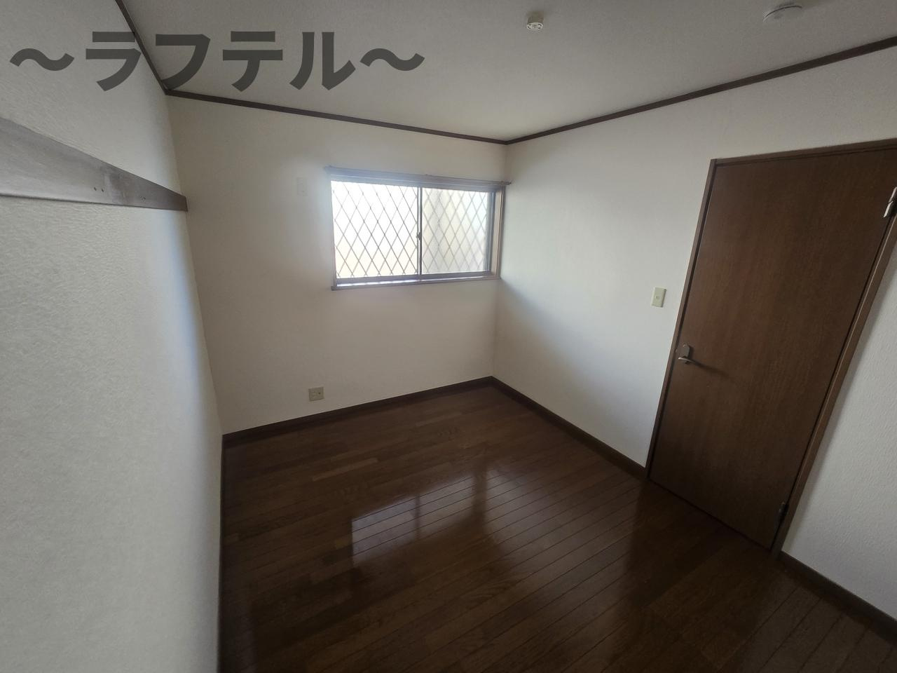 カロンステラの寝室|別部屋イメージ写真