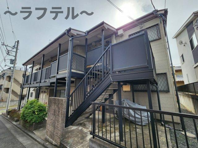カロンステラの外観