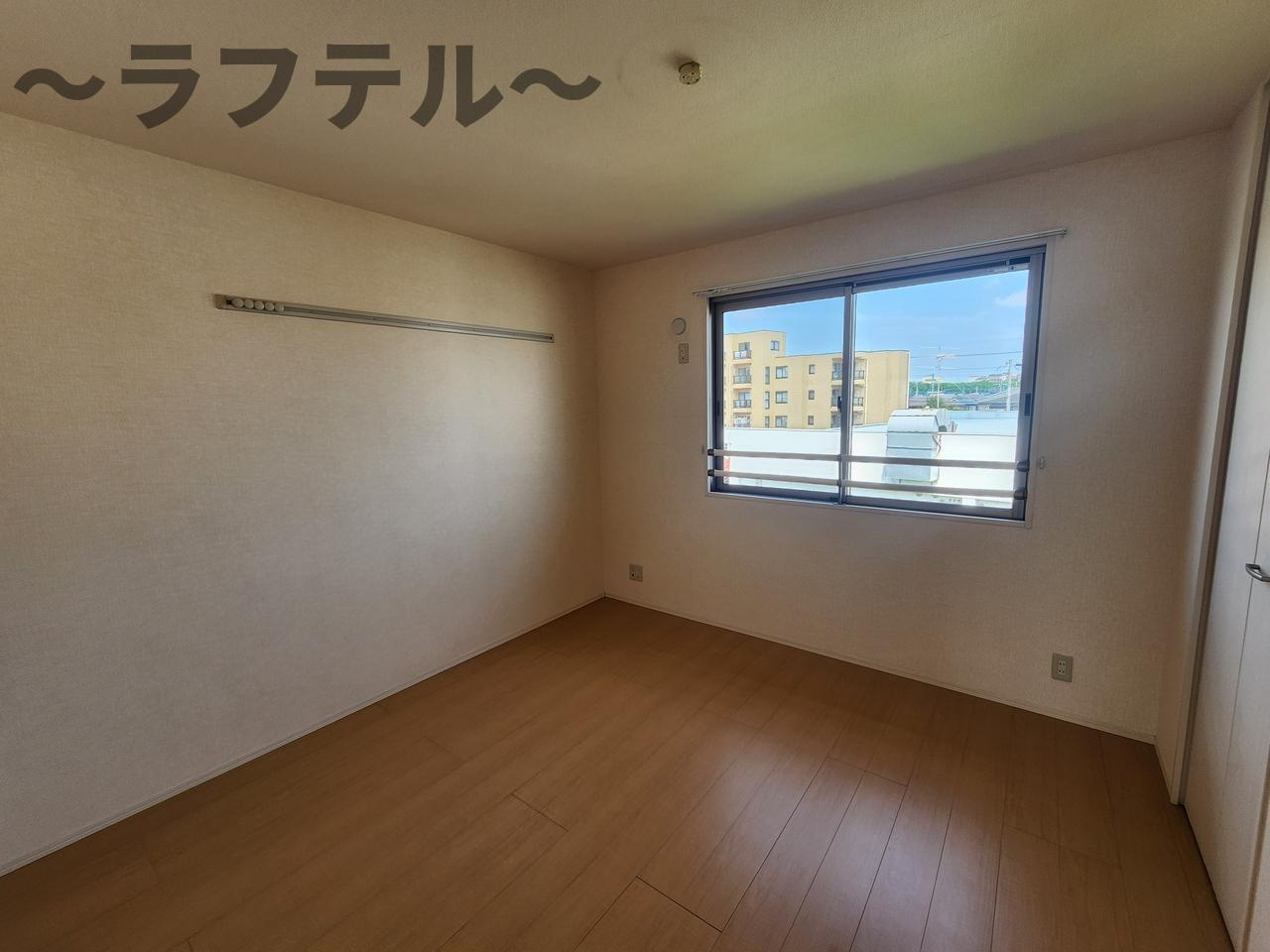 ストーク広瀬の洋室