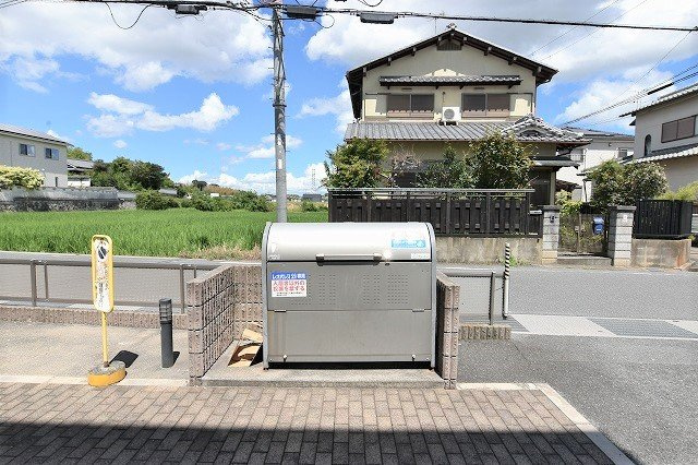 レオパレスＬａ　ＶｉｓｔａⅡ(ラビスタ)のその他共用部分|ゴミ置き場
