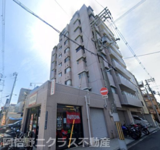 メロディハイム東帝塚山の外観