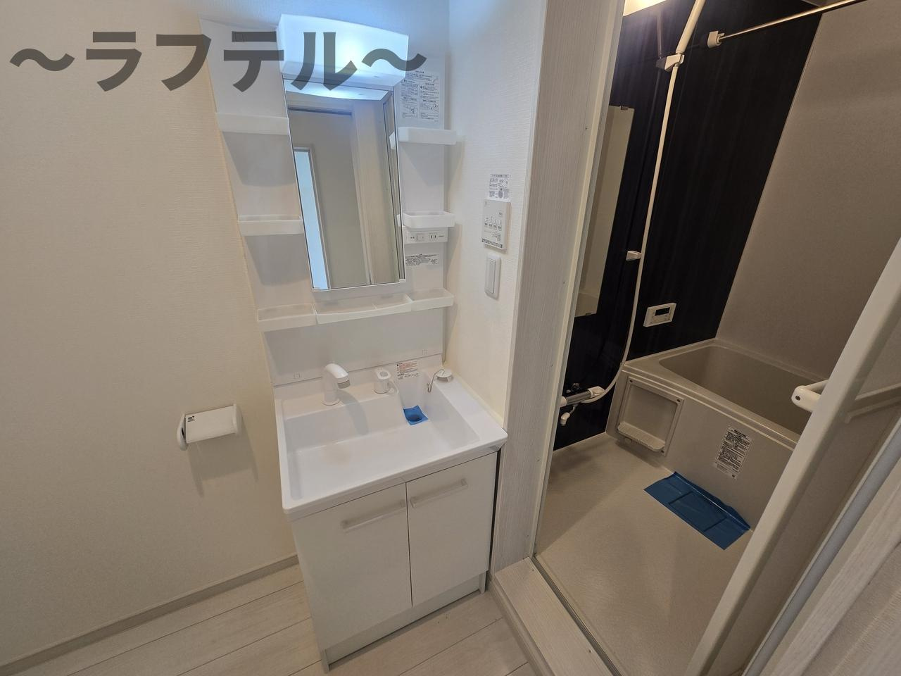 cogitoの独立洗面台|別部屋イメージ写真