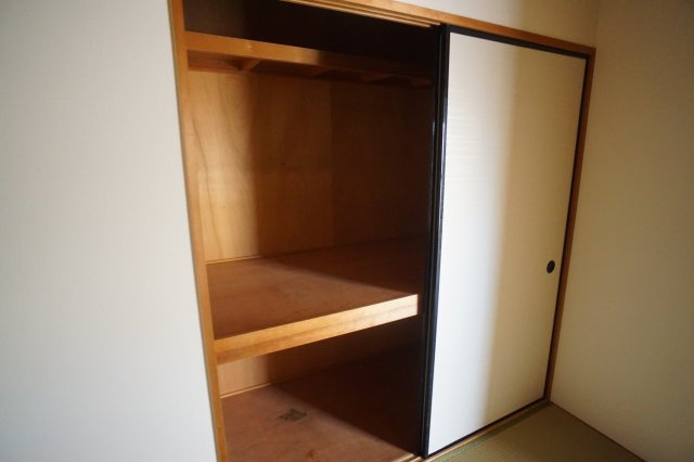サンシャイン一番館の収納
