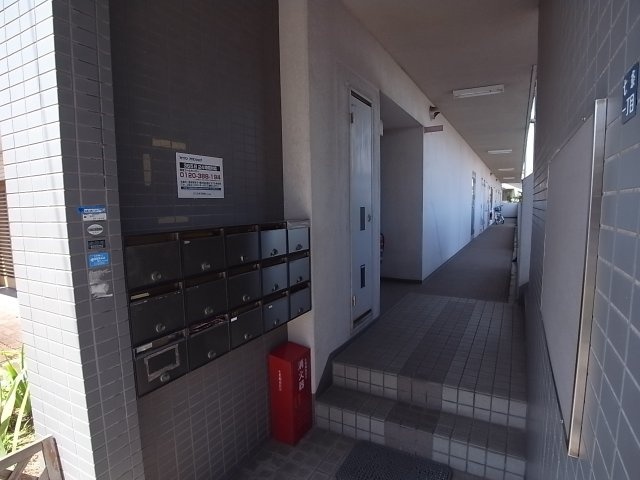 サンシャイン一番館の駐車場