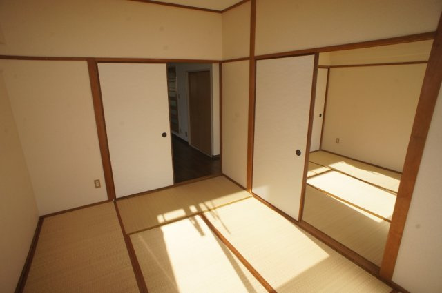 山善ハイツの和室