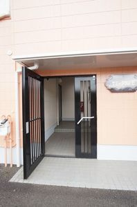 サミータウンEのエントランス|エントランスです