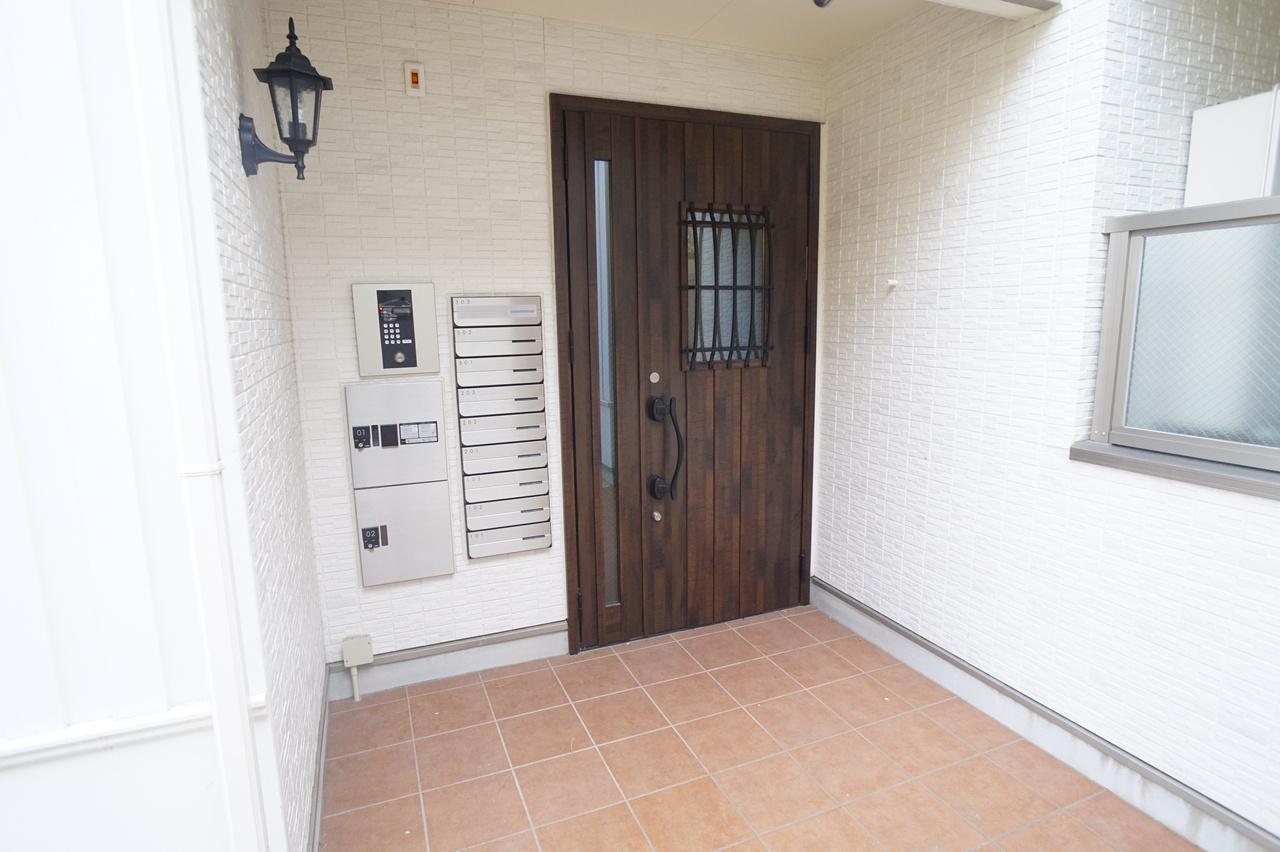 Ｋｓ　Ｒｅｓｉｄｅｎｃｅ生駒のエントランス