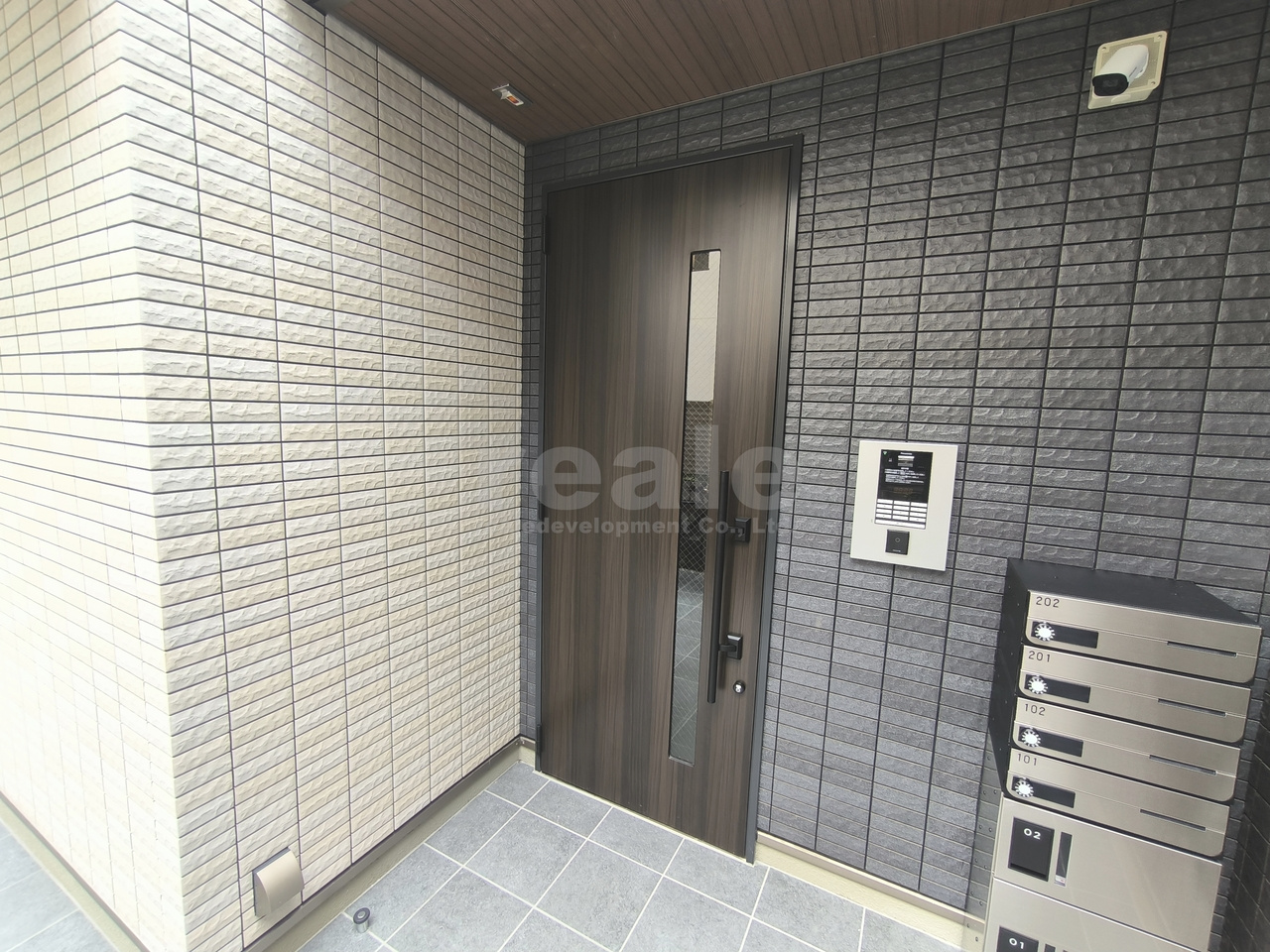 練馬区関町南４丁目の賃貸マンションのエントランス