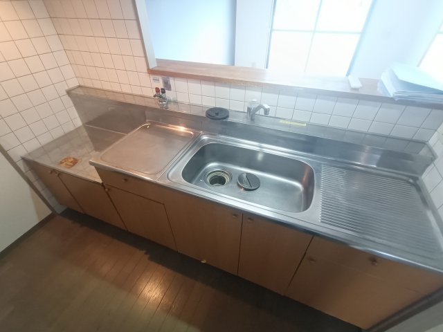 ヴェルドミール平城山のキッチン
