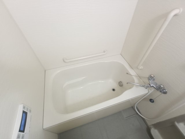 ヴェルドミール平城山の浴室
