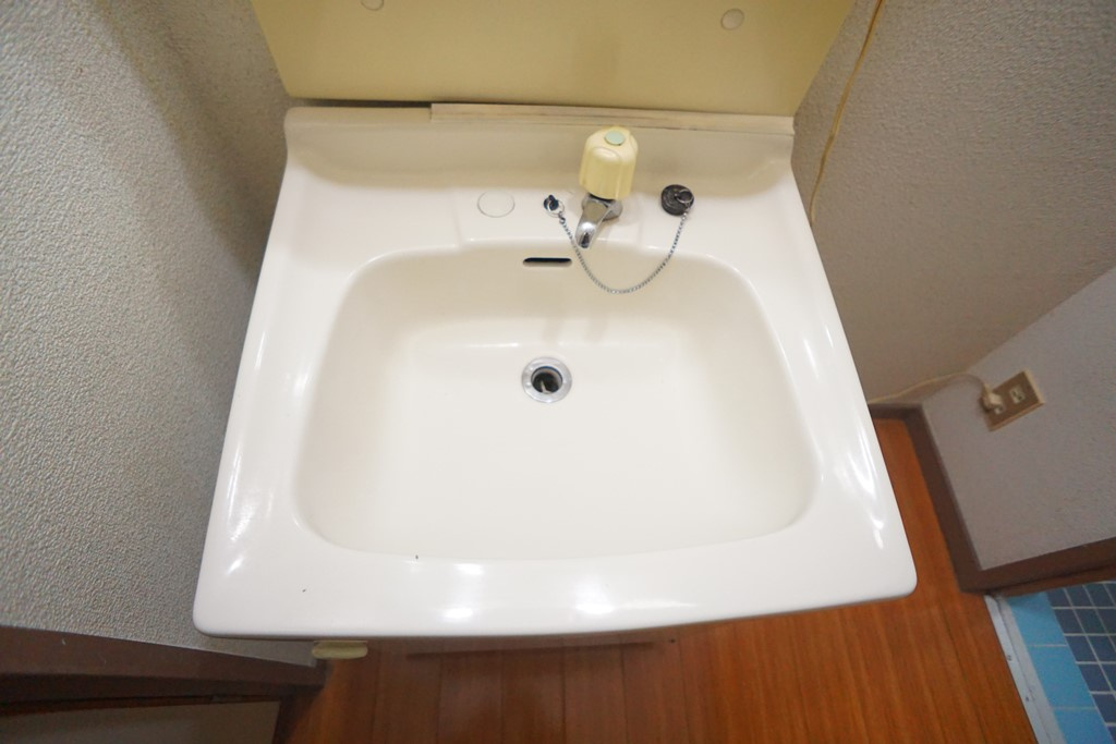 上牧グリーンハイツの洗面所