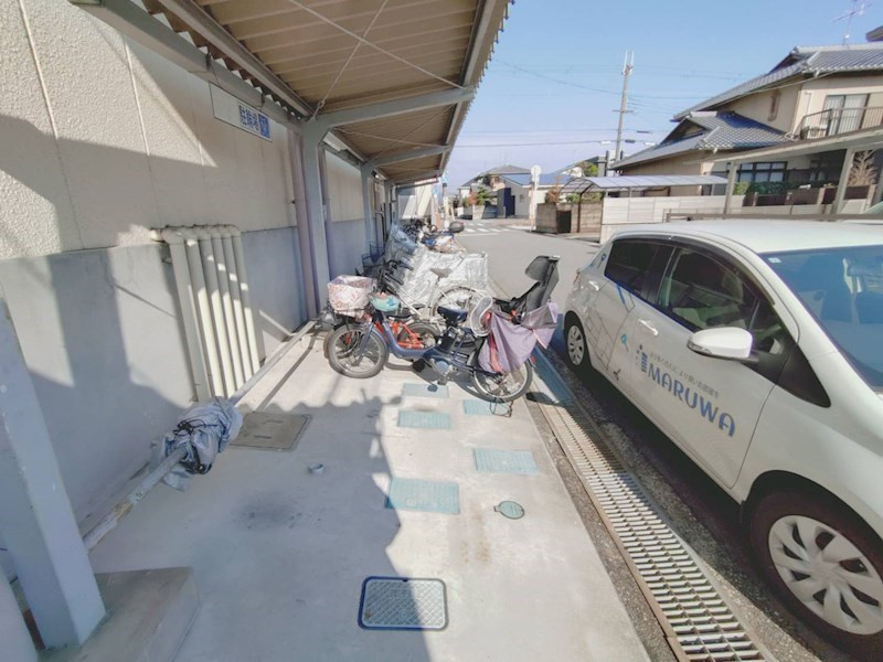 上牧グリーンハイツの駐車場