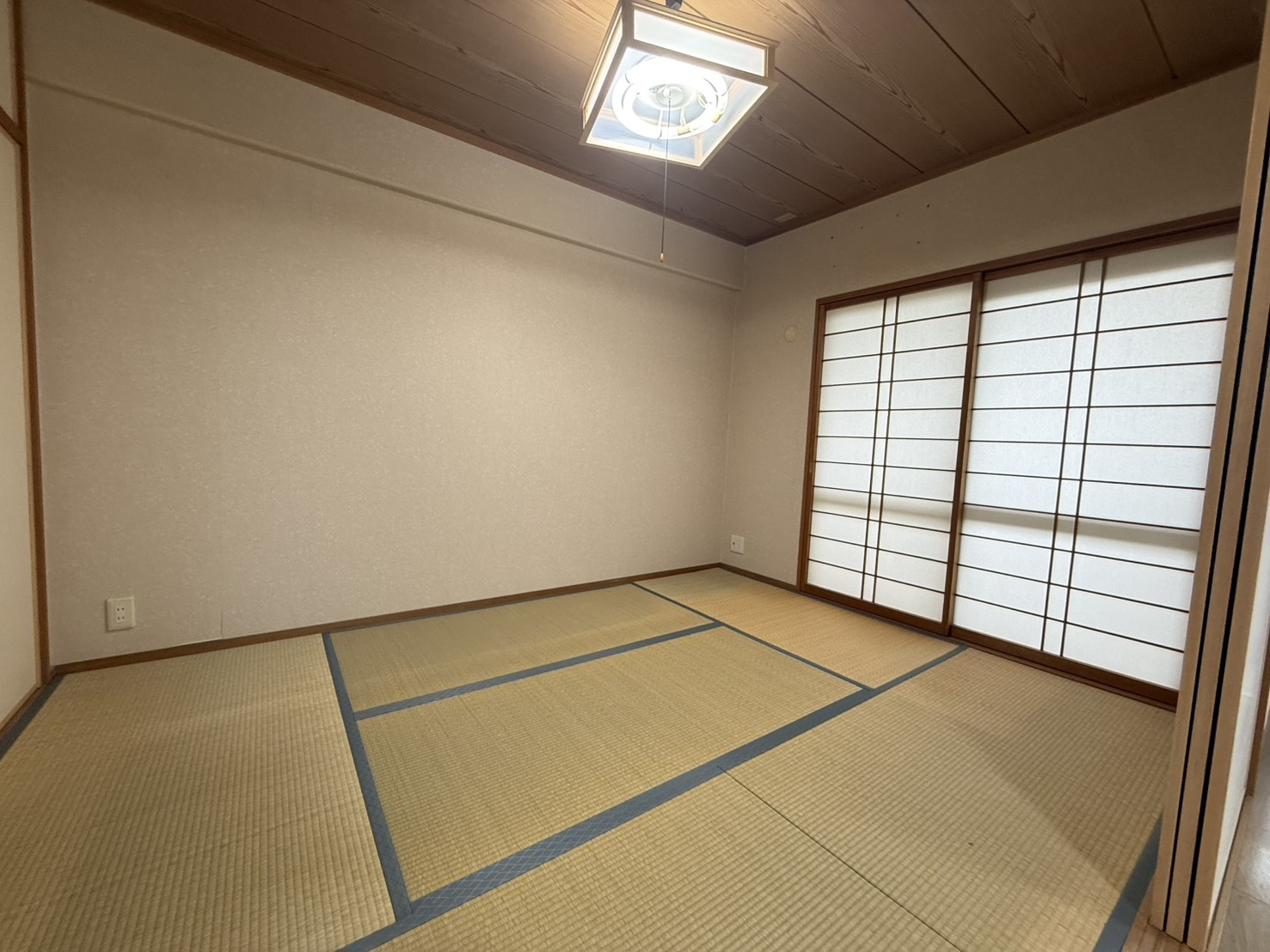サーパス東向日の和室