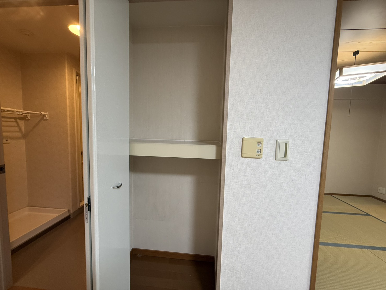 サーパス東向日の収納