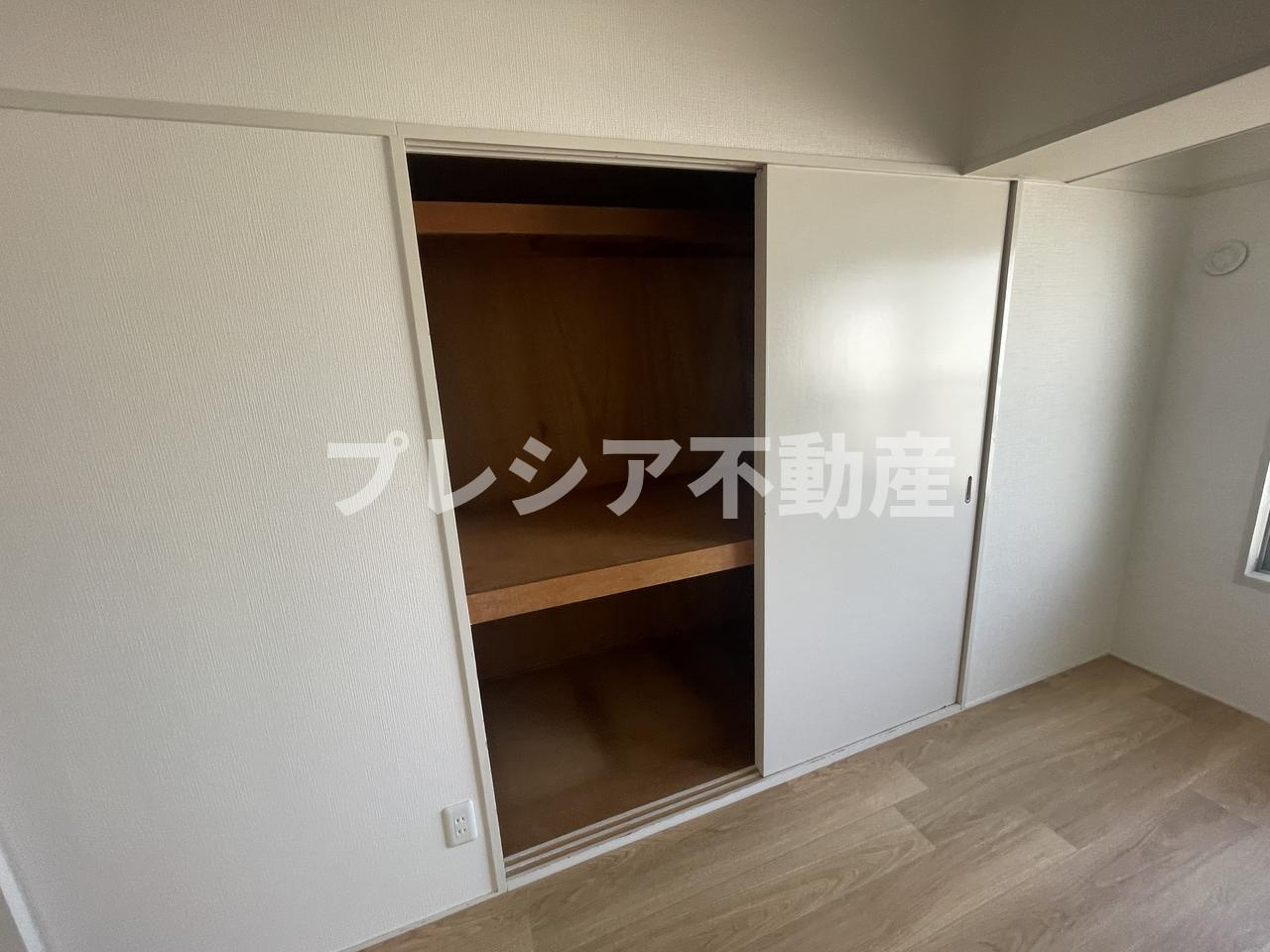 甲子園第2松並ハイツの収納