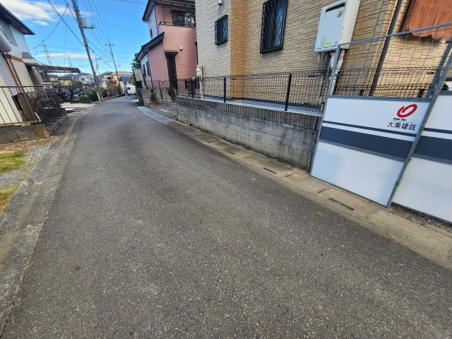 ヒカルサ狭山の周辺