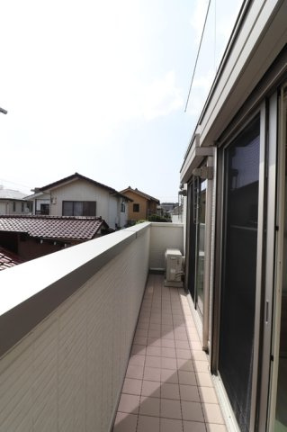 ルリアン元町のバルコニー