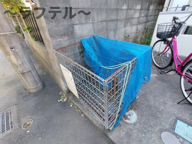 アビタシオン下山口の周辺
