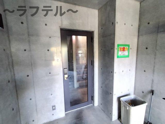 アビタシオン下山口のロビー