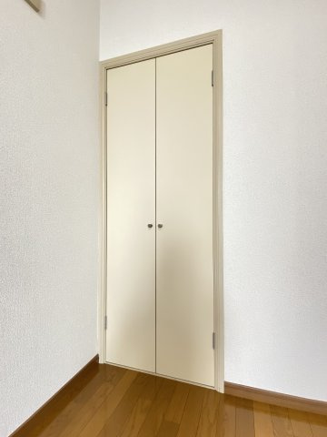志村ハイツの収納|※画像は同物件別室となります。