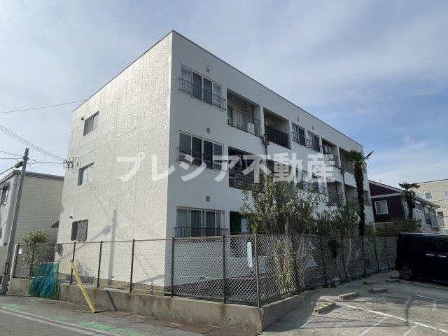 恒風園マンションの外観
