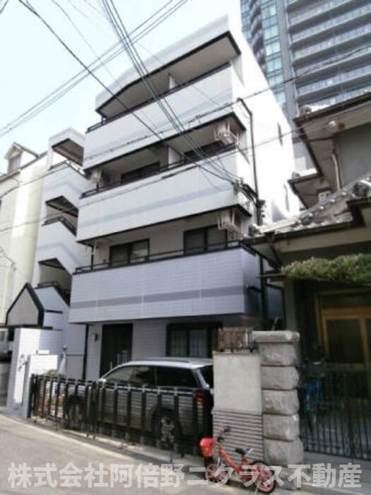 ロイヤルカーサ阿倍野の外観