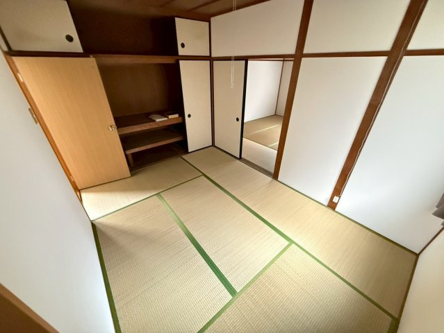 西田ハイツの和室