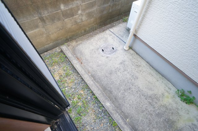 奈良市法蓮町の一戸建ての庭
