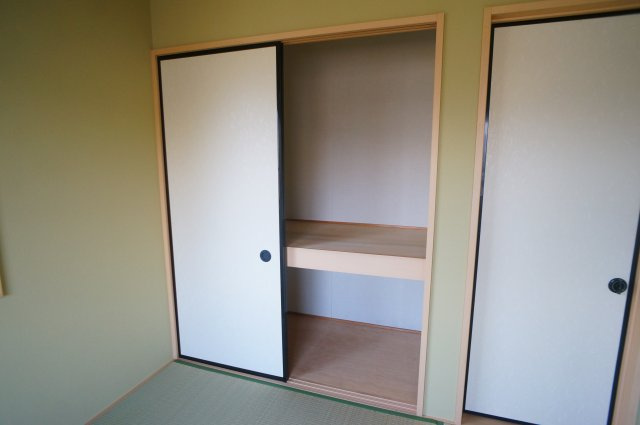 奈良市法蓮町の一戸建ての収納