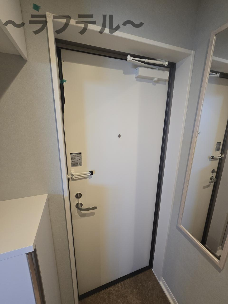 ルミナス所沢の玄関|別部屋イメージ写真