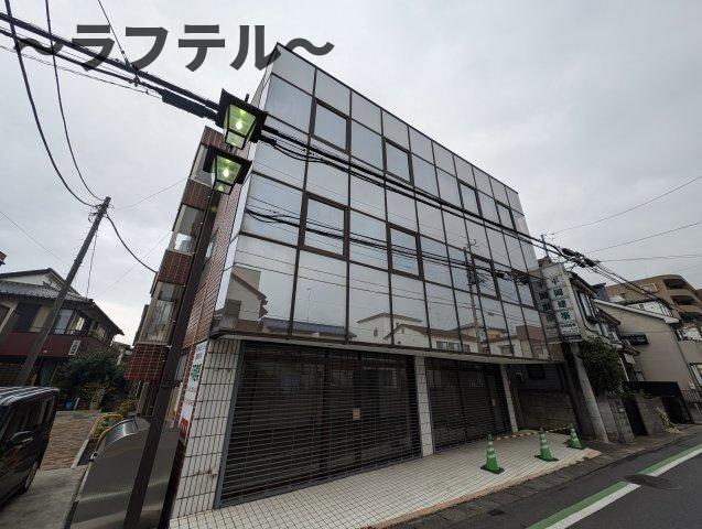 平岡ビルの外観