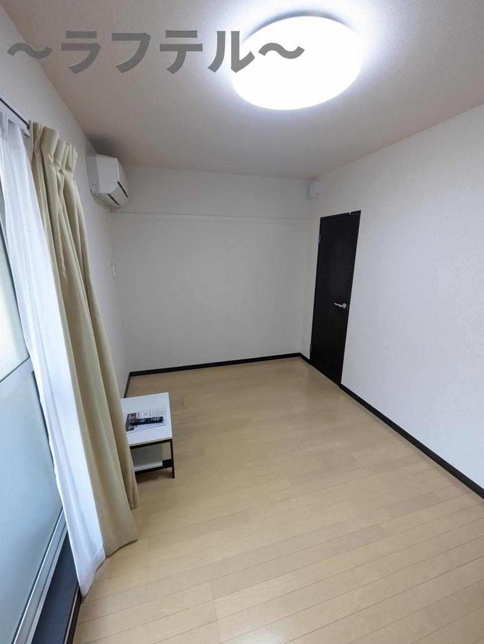 レオネクストＬａｇｏｏｎの居間・リビング|別部屋イメージ写真