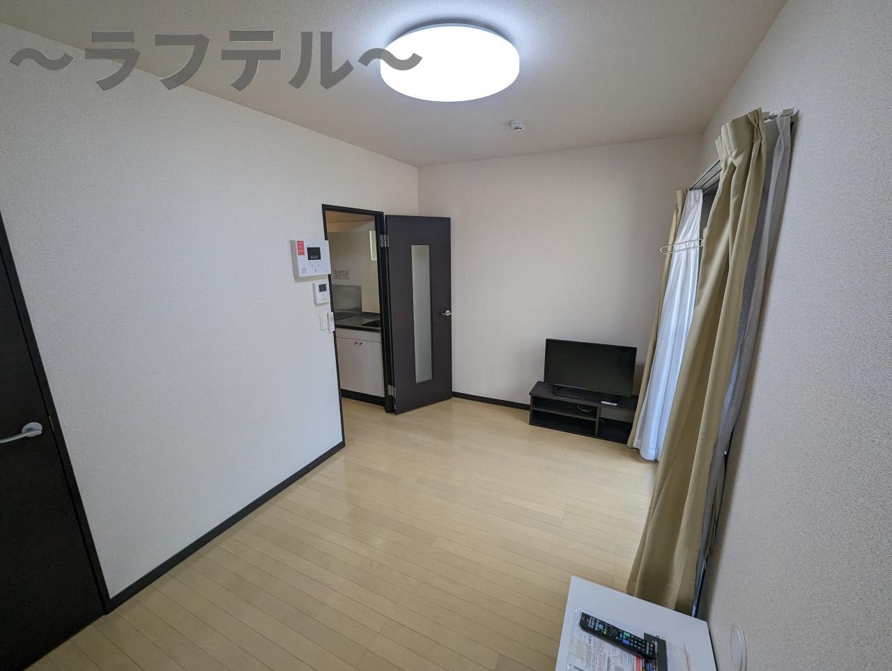 レオネクストＬａｇｏｏｎの居間・リビング|別部屋イメージ写真