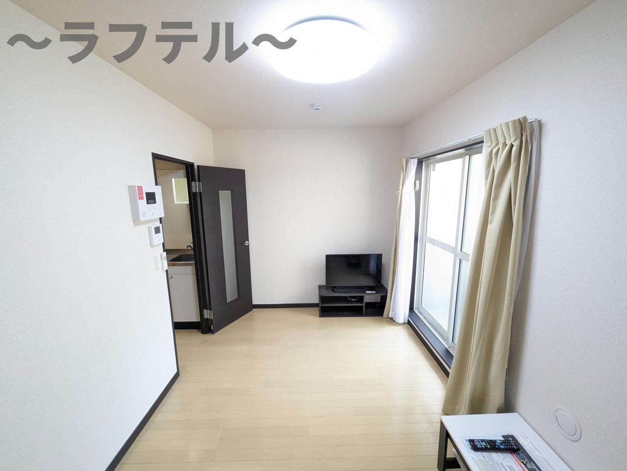レオネクストＬａｇｏｏｎの居間・リビング|別号室イメージ写真