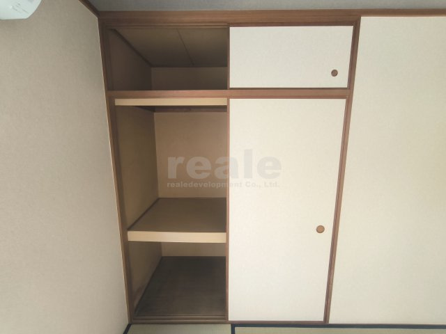 武蔵野市中町２丁目のアパートの収納
