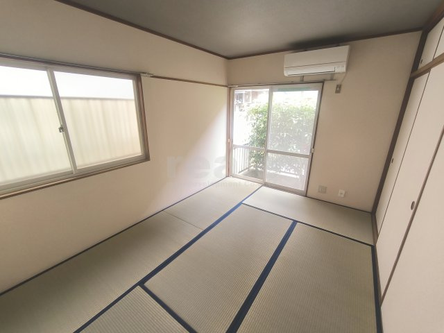 武蔵野市中町２丁目のアパートの和室