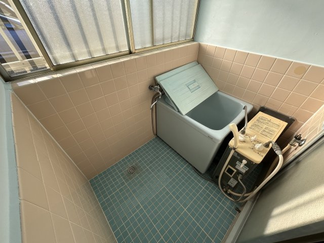 音羽荘の浴室
