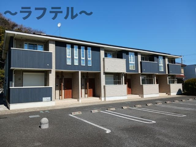 プラムガーデンの外観