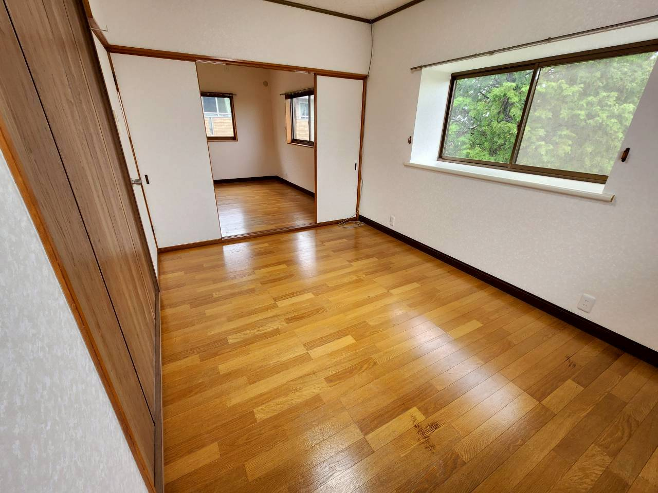 今井邸１号棟の洋室